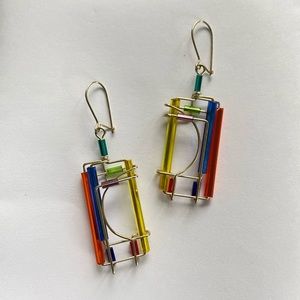 Gorgeous Bead and wire earrings